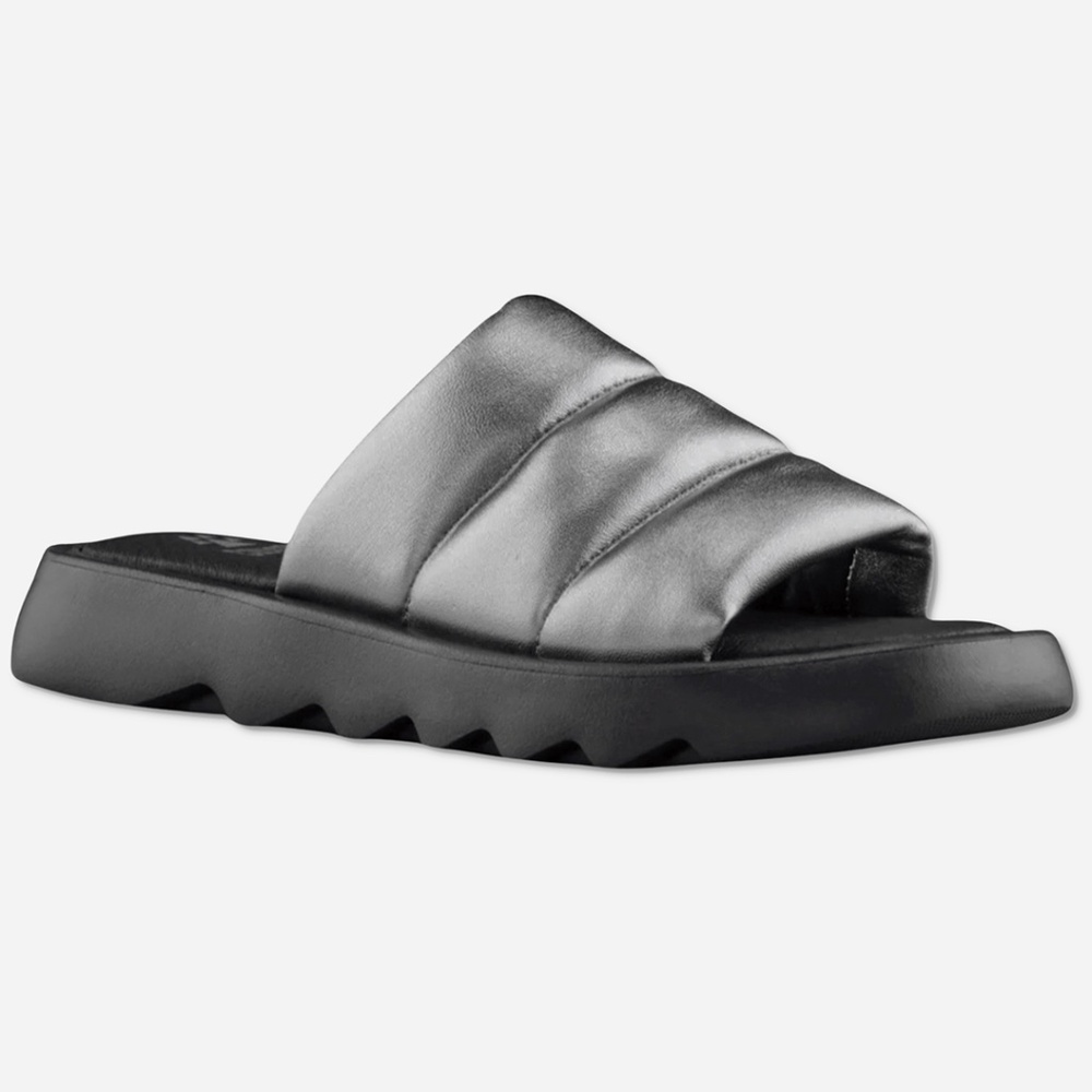 Cougar Julep Sandals - NWT Womens Size 7.5 Metallic Silver‎ / Black - #47790-ZZ2